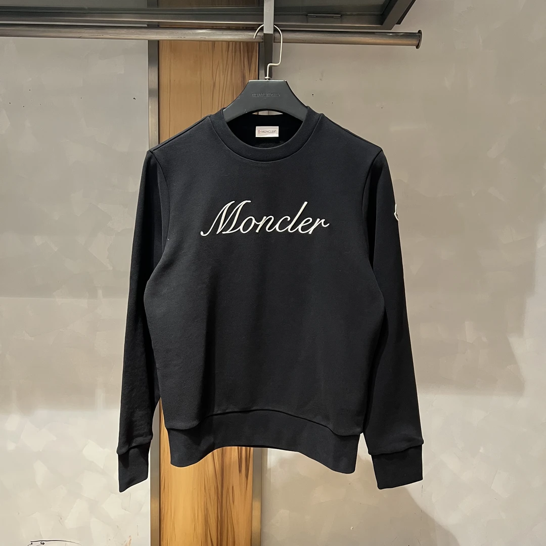 未使用 MONCLER 盟可睐蒙口 卫衣长袖休闲上衣舒适百搭女士时尚