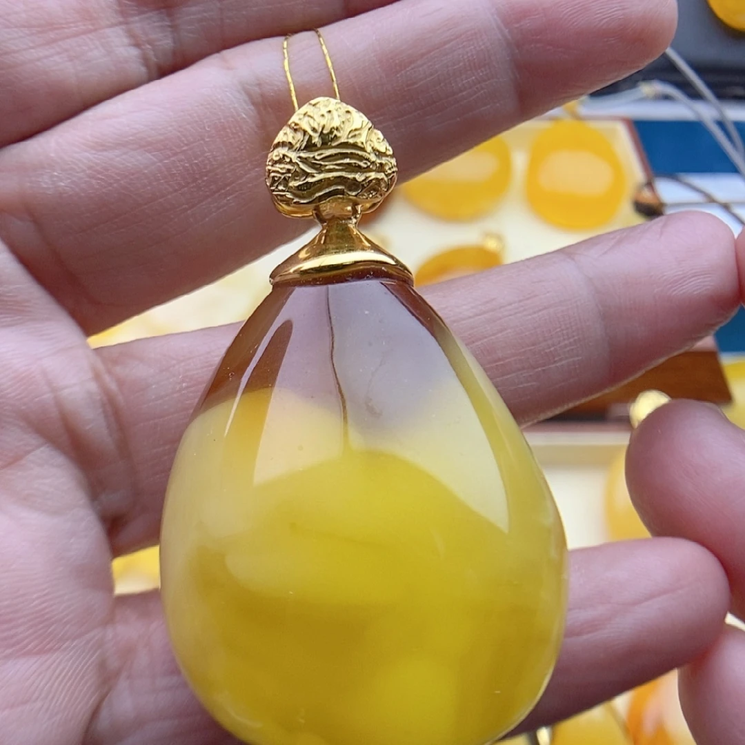 琥珀颈饰银S925镀金镶嵌