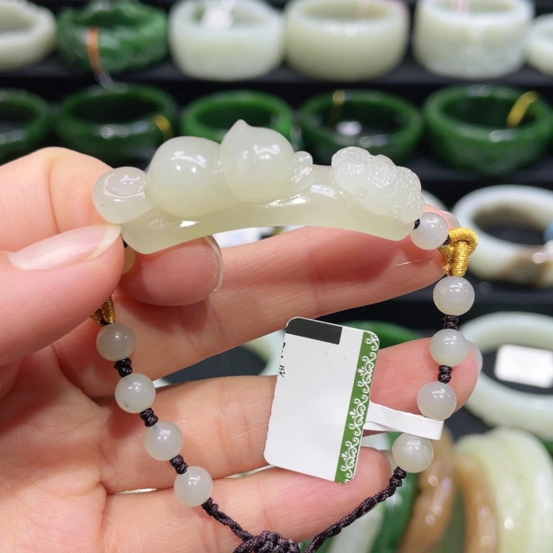 未镶嵌手链和田玉4