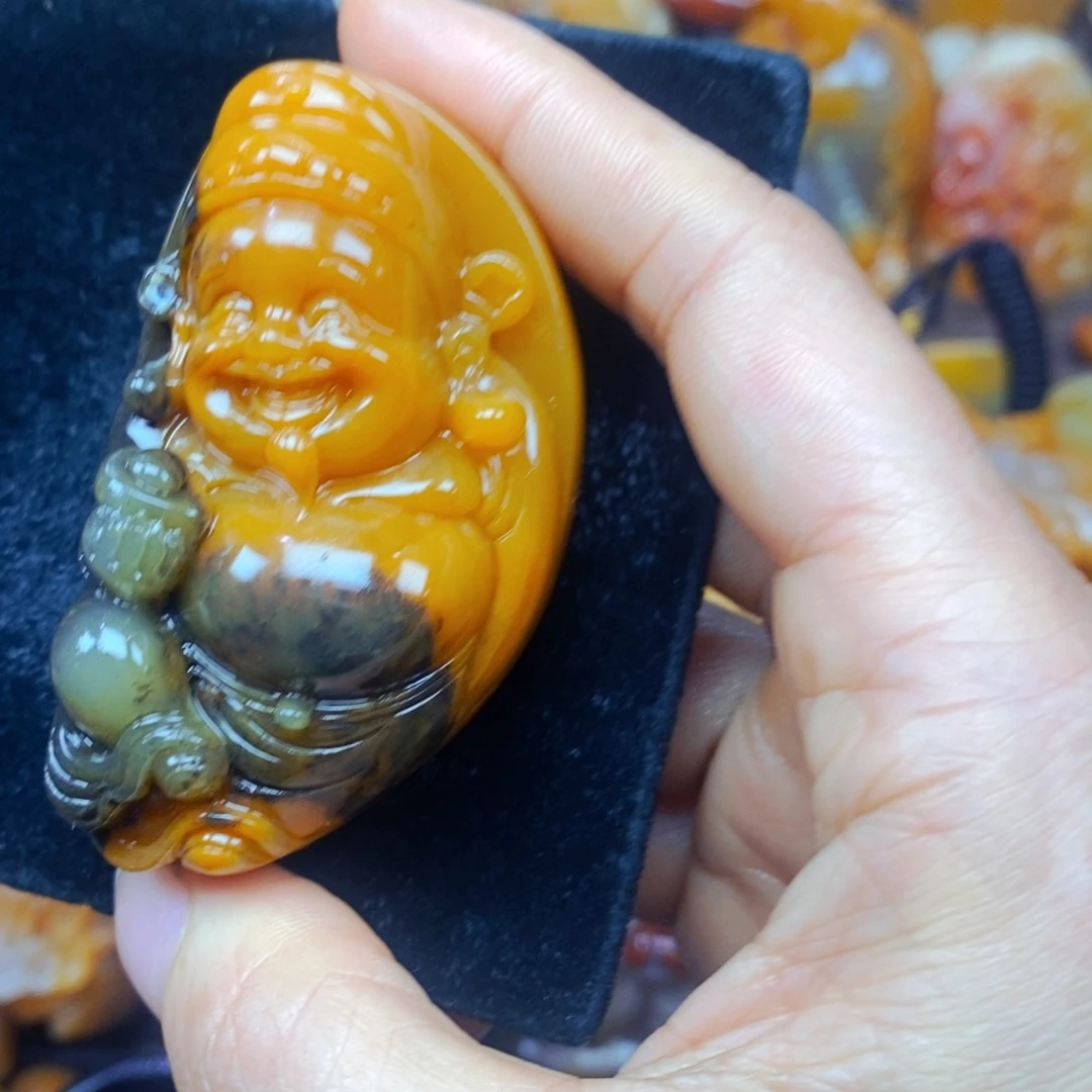 未镶嵌石英质玉（黄龙玉）吊坠(不含链)