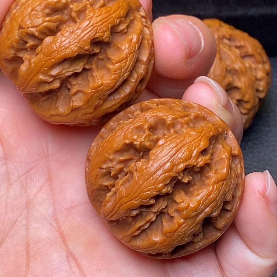 文玩核桃吊坠秦嶺野生核桃