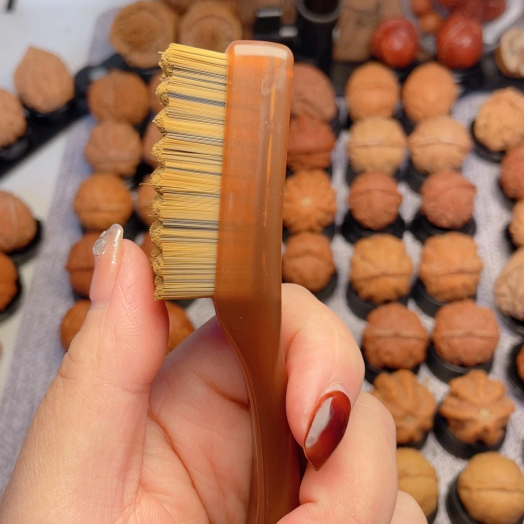 好***见文玩核桃把件长刷