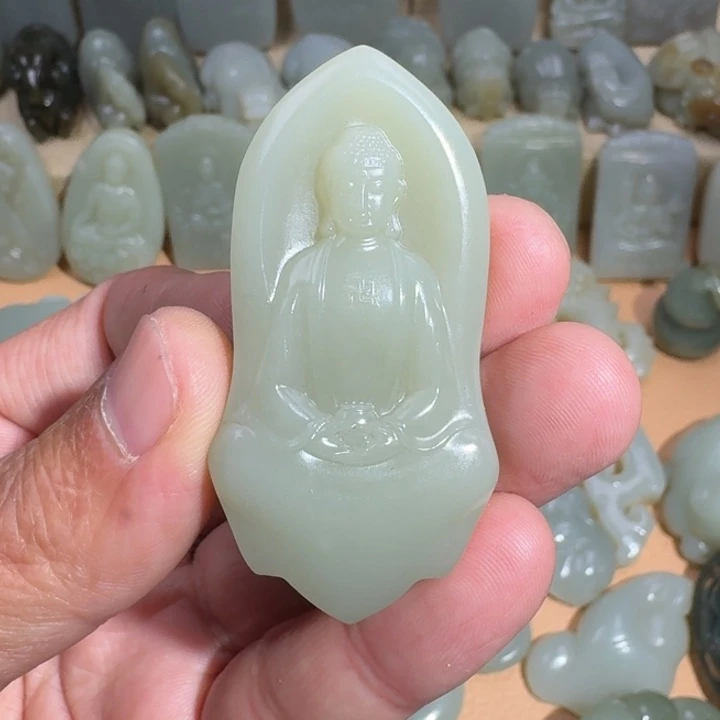 和田玉未镶嵌挂件