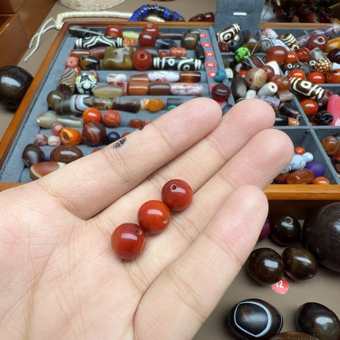 鬊***意未镶嵌玛瑙/玉髓珠宝半成品
