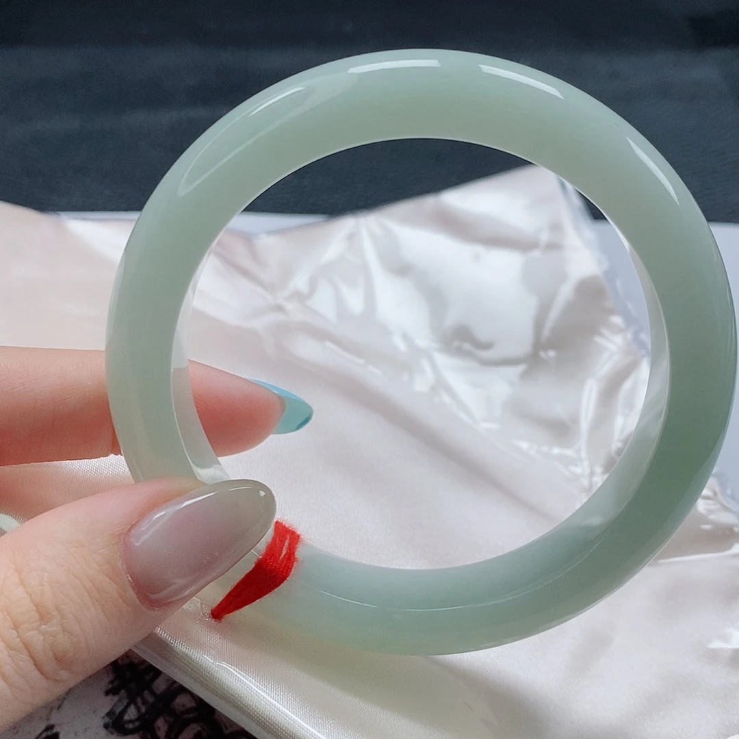 【闪购商品】未镶嵌手镯翡翠424号