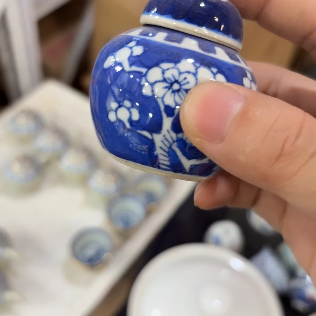 景德镇现代陶瓷用品