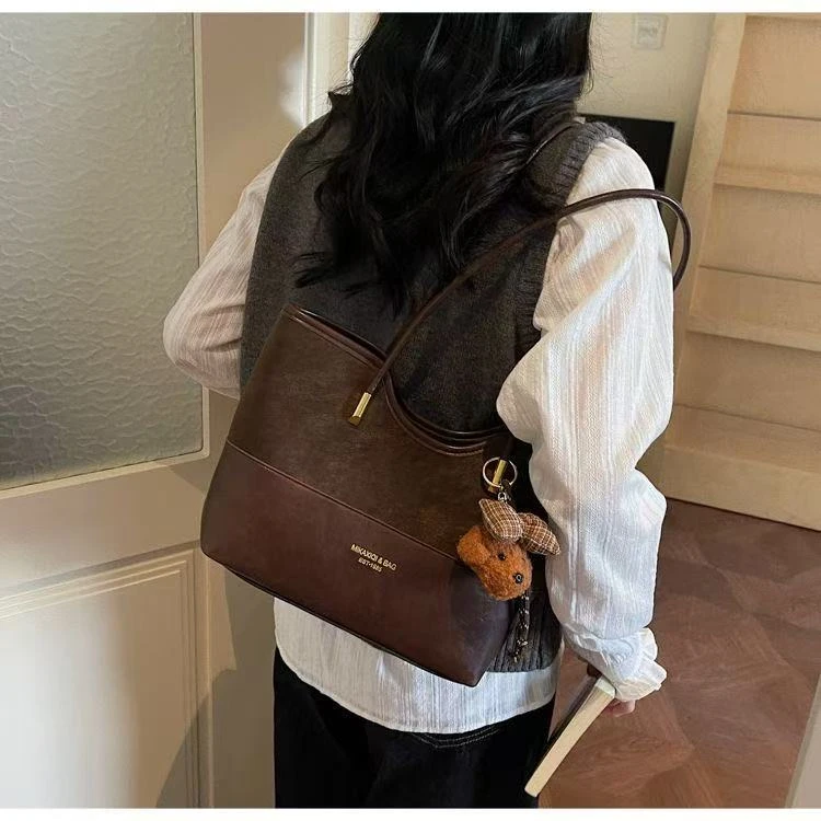 【阿芳专属】高级感时尚女包2026秋冬新款韩版潮流通勤气质休闲