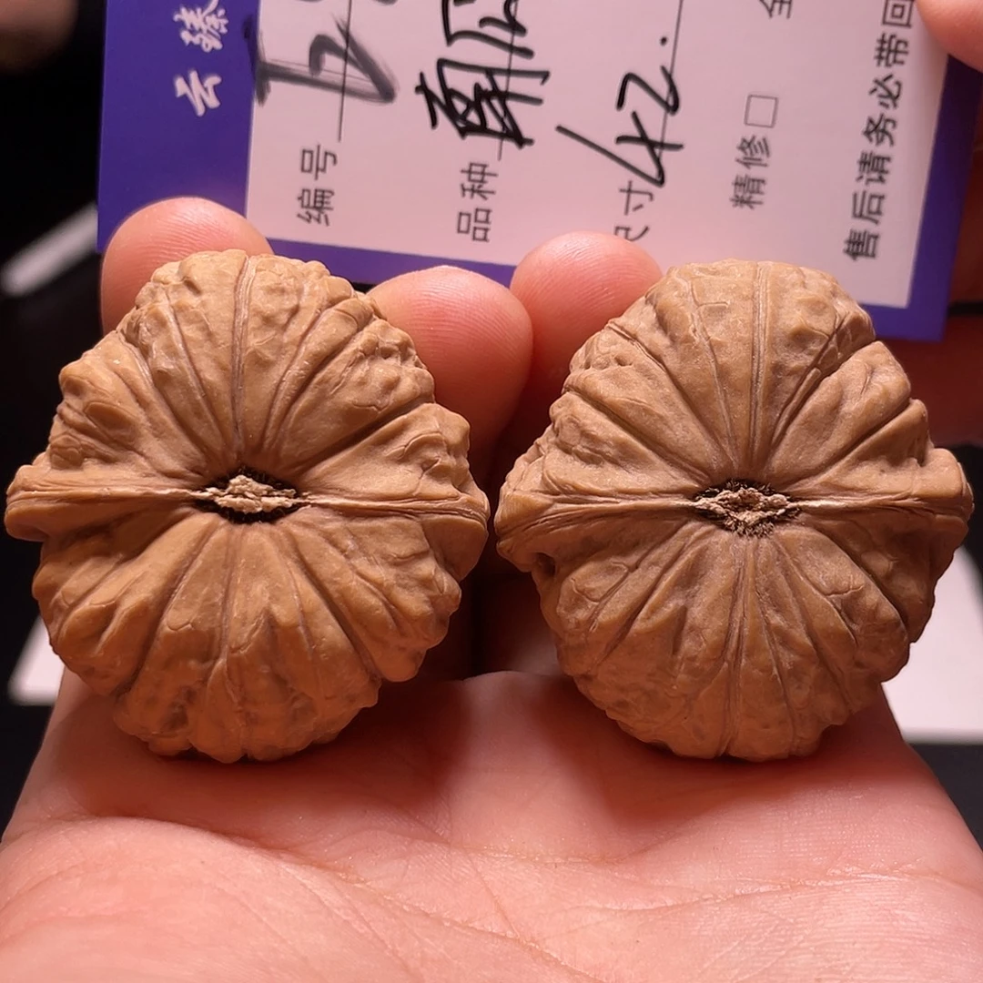 文玩核桃吊坠文玩