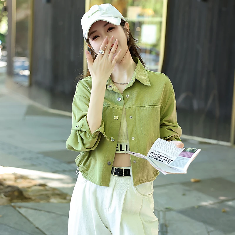 早秋彩色牛仔洗水衬衫宽松百搭短款外套女网红牛仔外套不规则衬衣