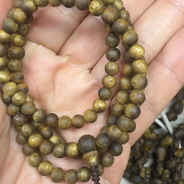 沉香沉香碎屑+高油脂0.5圆珠多圈8克加