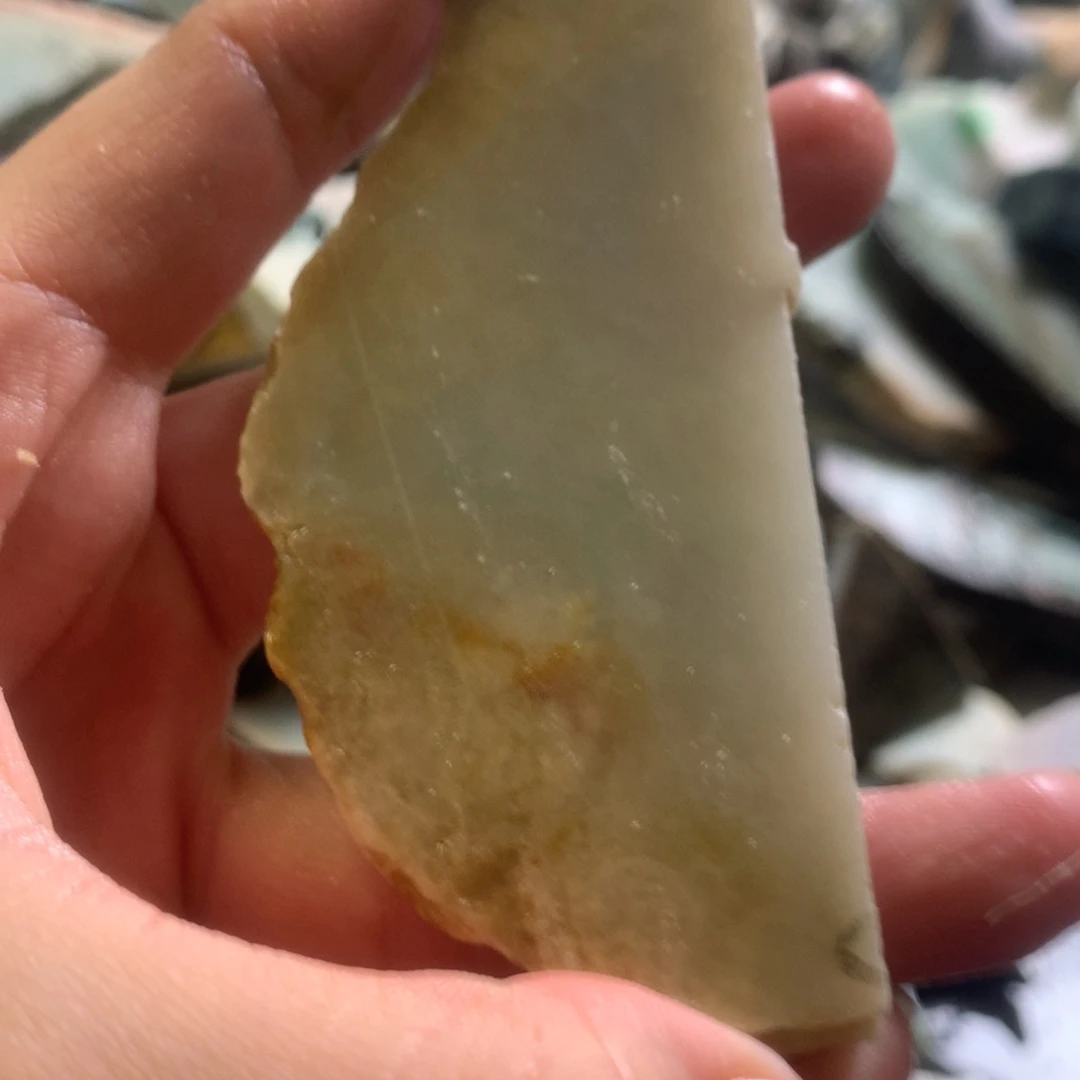 翡翠颈饰未镶嵌缅甸翡翠