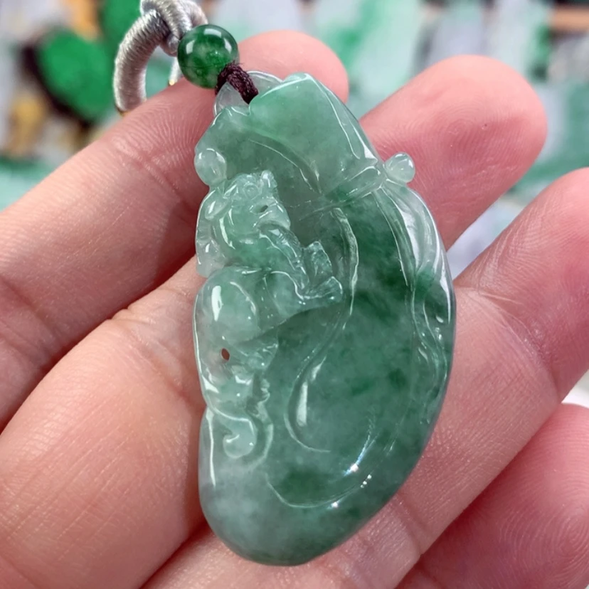 【闪购商品】翡翠未镶嵌吊坠(不含链)