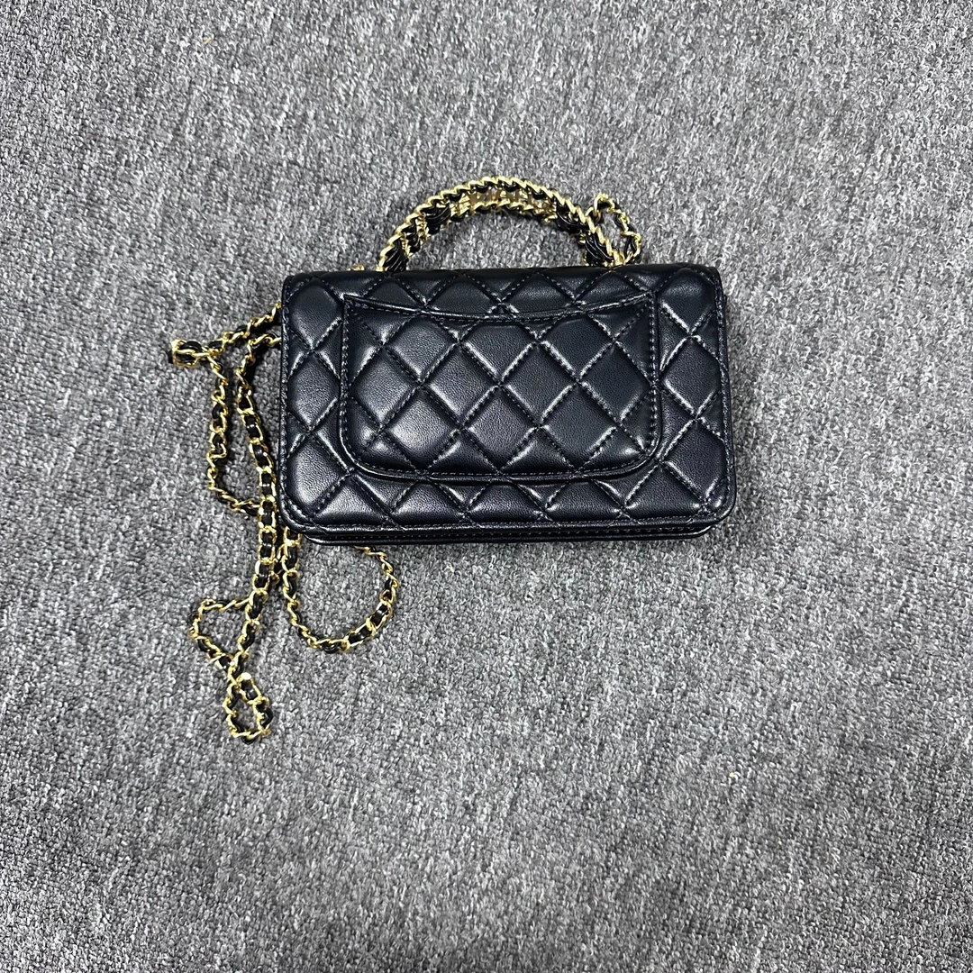 香二三镂空经典单肩包