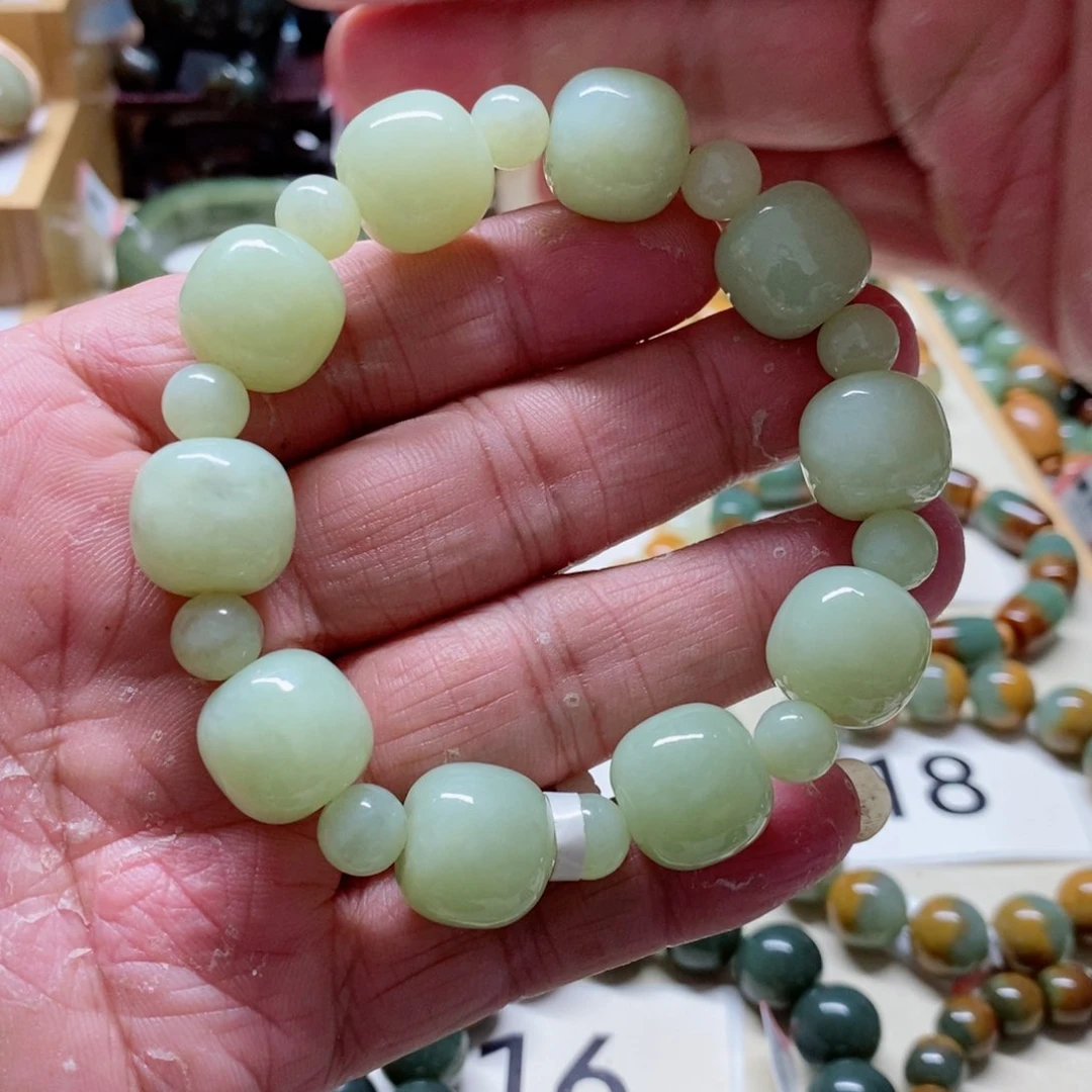 未镶嵌手串和田玉