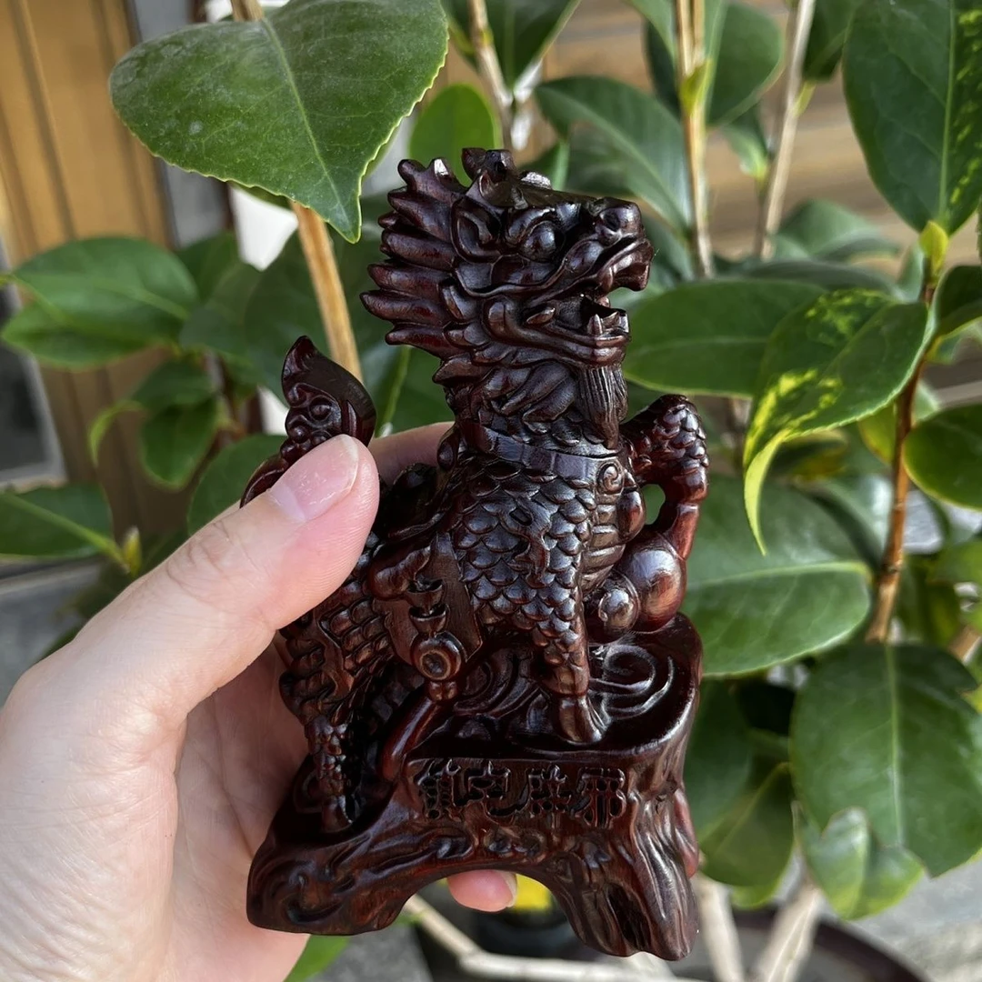 天然紫檀木雕刻麒麟摆件新中式文玩手把件木质工艺品招财桌面装饰
