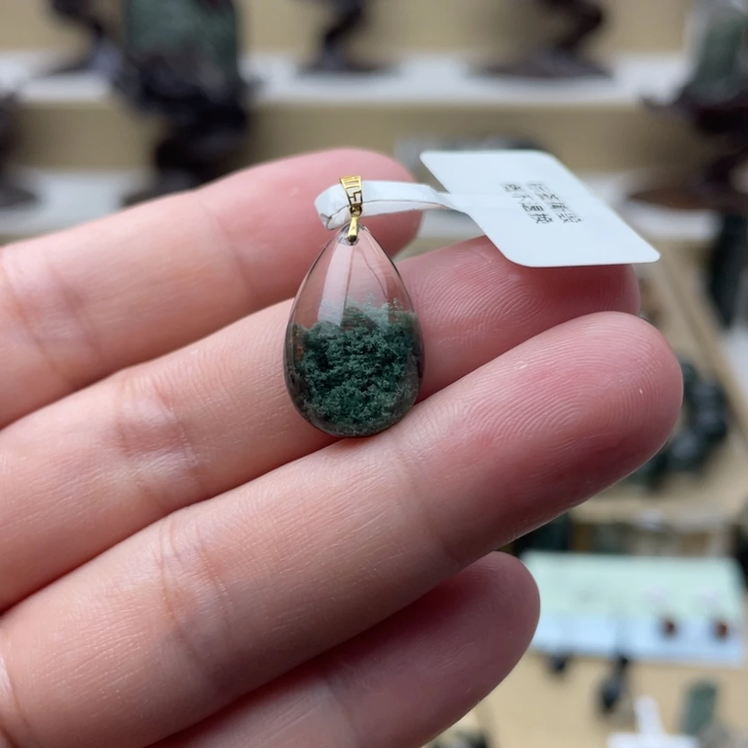 吊坠(不含链)18K金镶嵌水晶