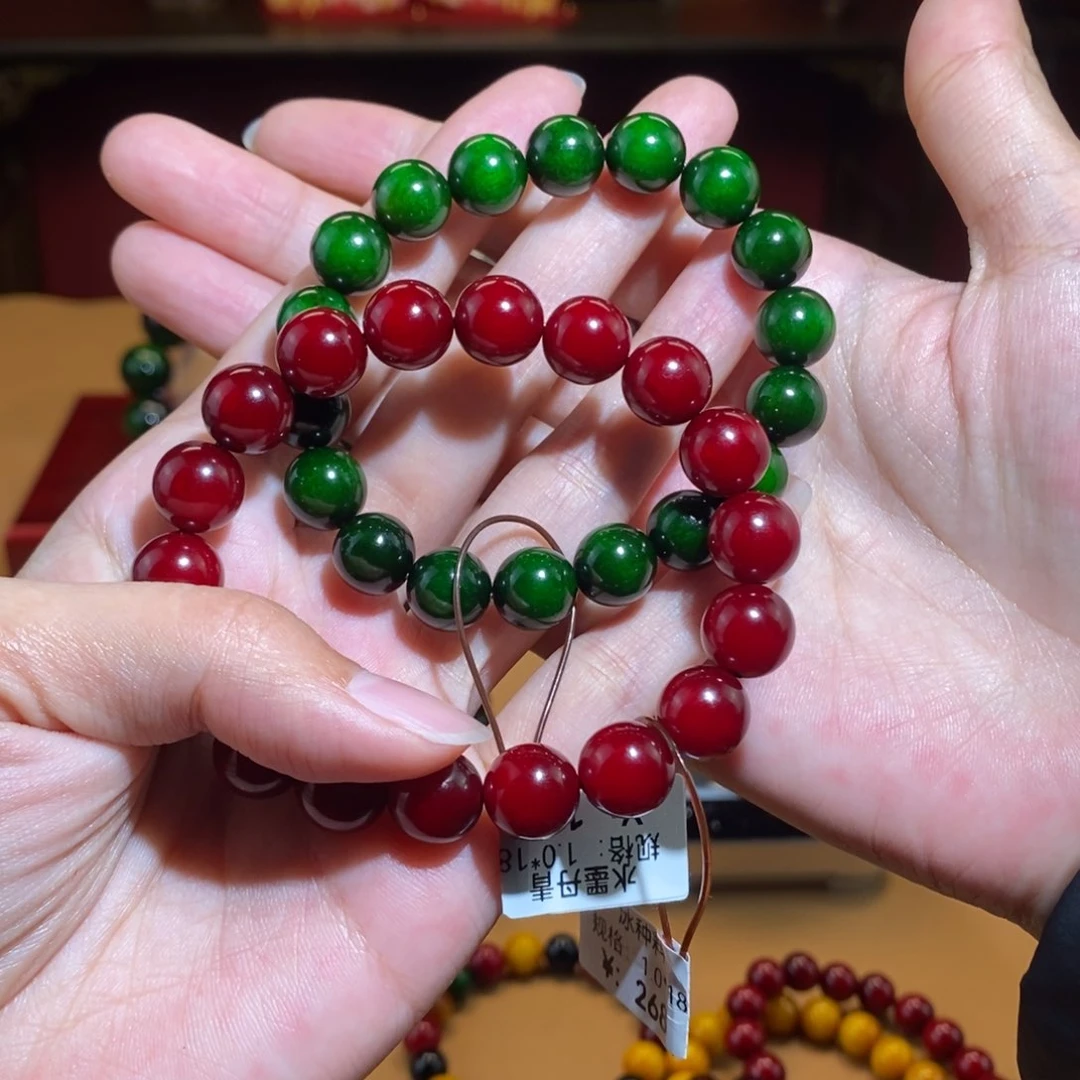 贝壳杉我****了1.0帝王血龙木天花板