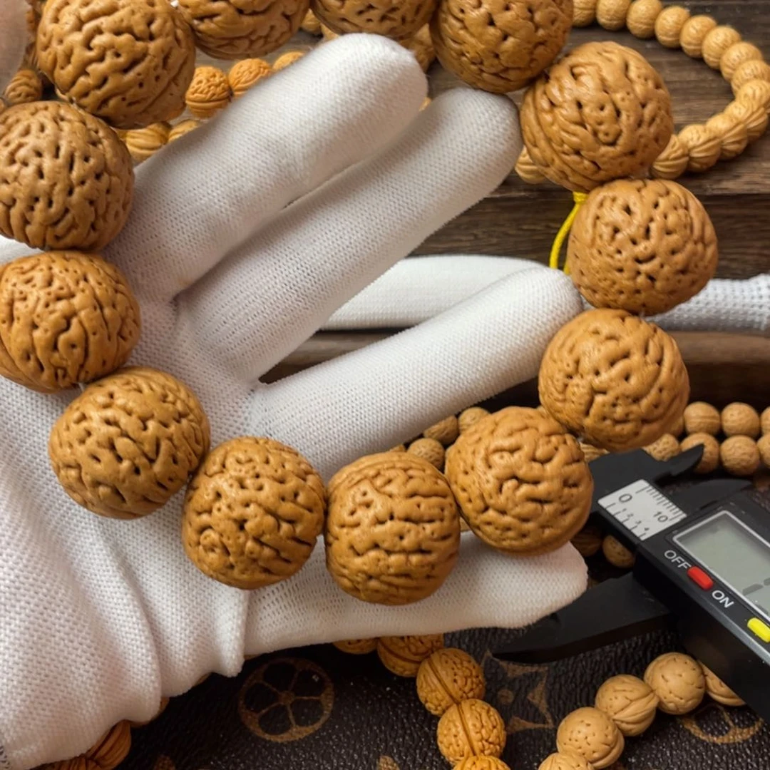 吊坠桃核野生火山纹