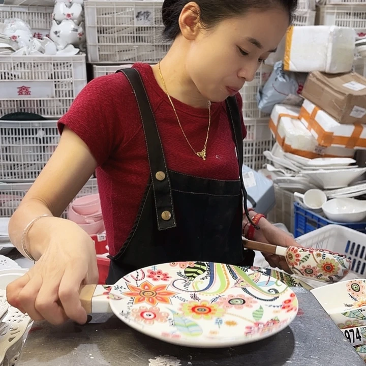 盘微瑕产品………一个八英寸