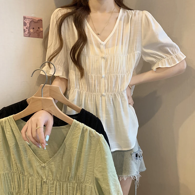 15289（11）夏新款胖妹妹洋气减龄百褶V领喇叭袖小衫衬衣女潮