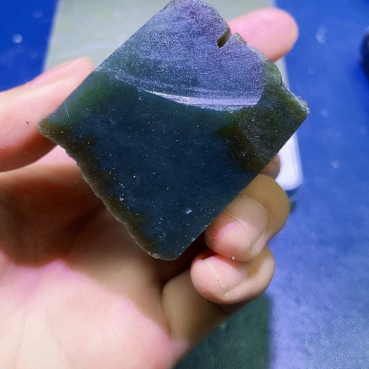 未镶嵌和田玉（糖玉）珠宝半成品
