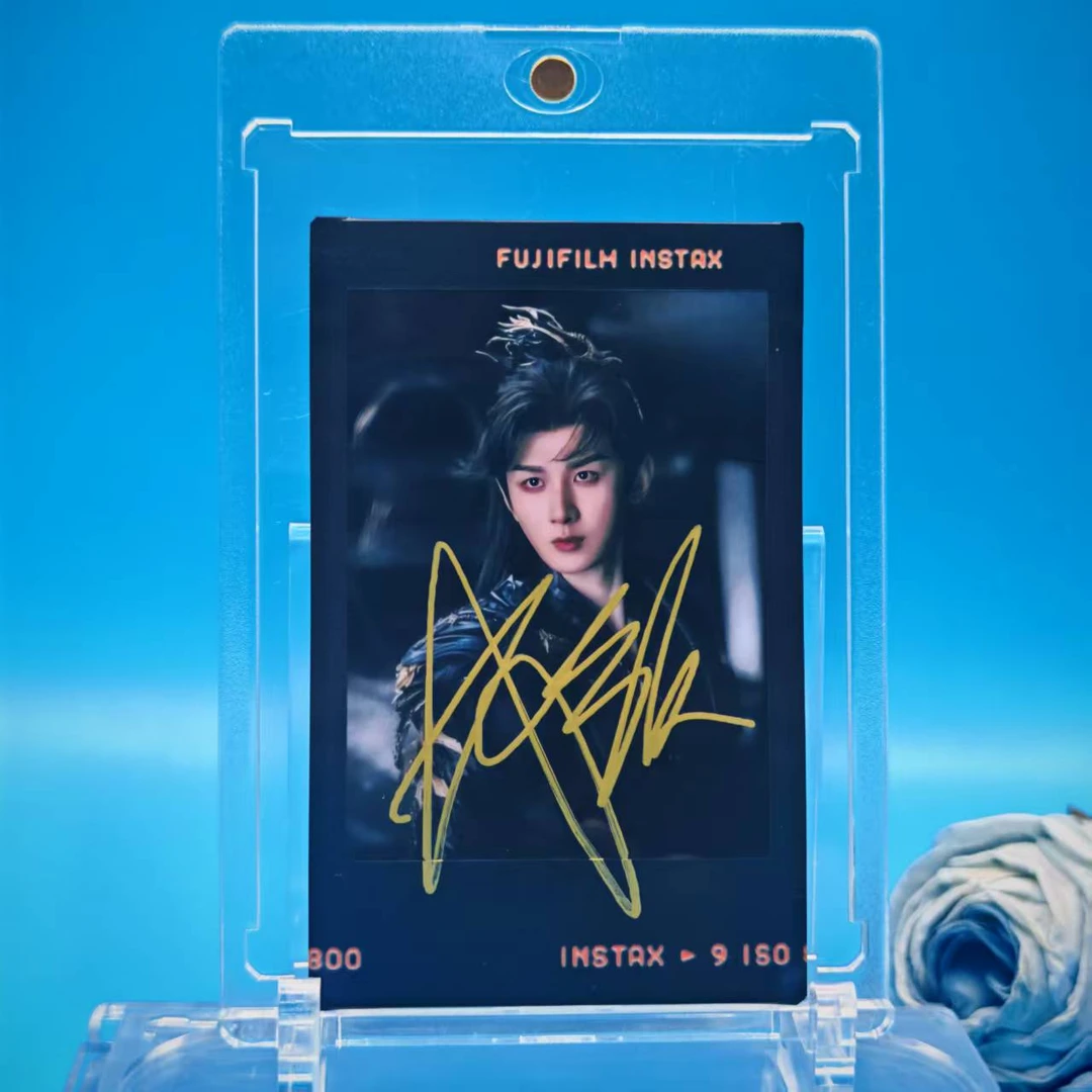 Z1546【成毅】 签名正品拍立得照片 黑胶