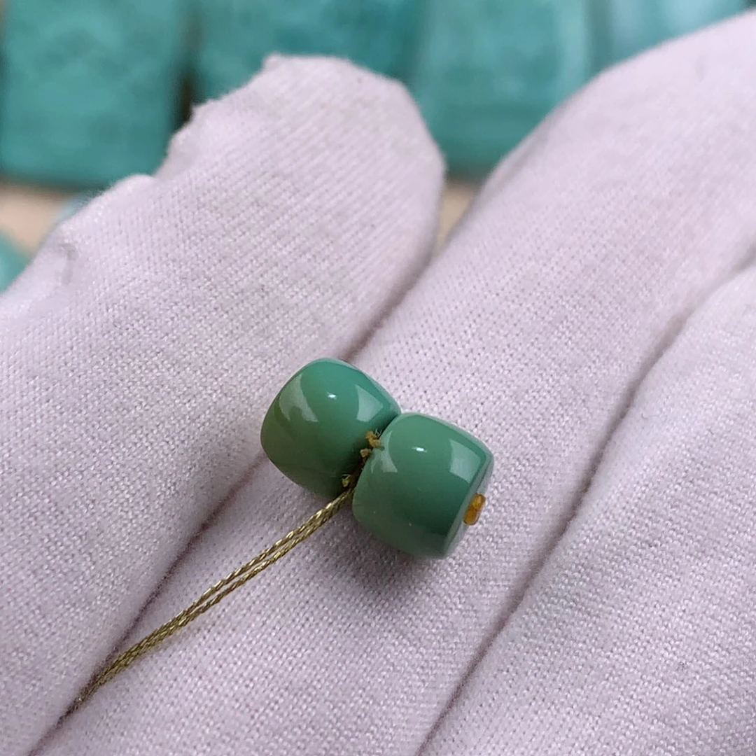 绿松石未镶嵌配对直切卡7.5