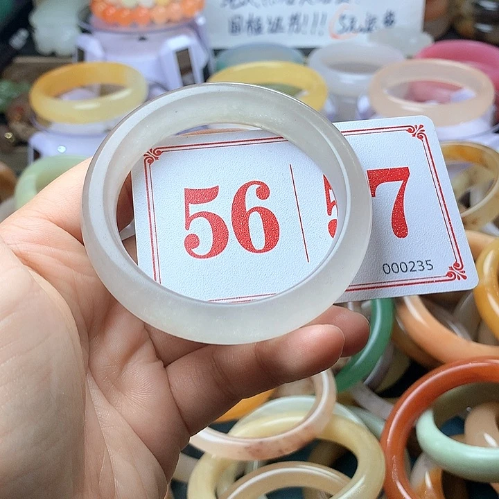 石英质玉（黄龙玉）未镶嵌手镯