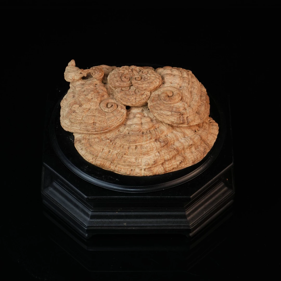 A2517 加里曼丹福气临门摆件 4.5×14.9cm   206.1g
