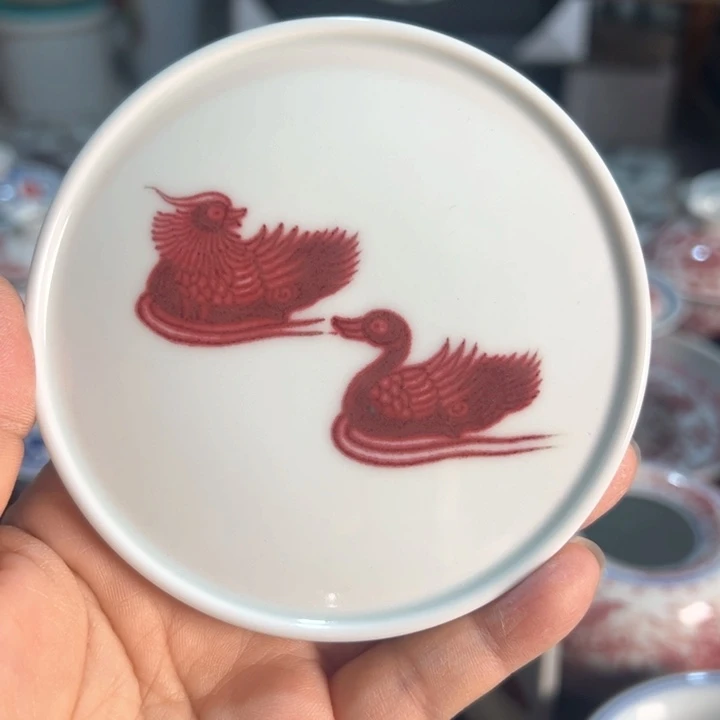 釉里红瓷器新年福利