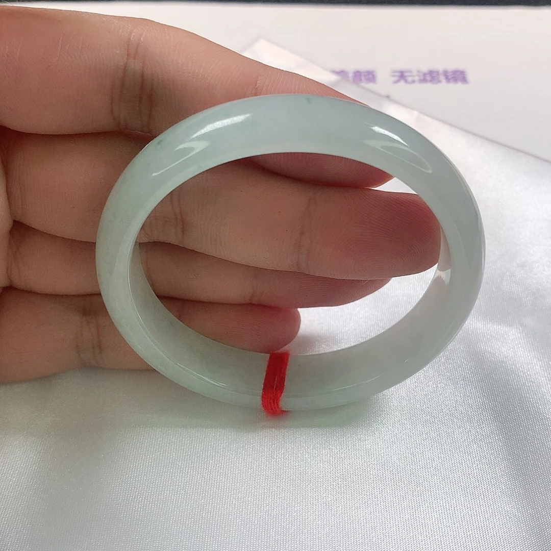 翡翠手镯（贵妃镯）未镶嵌384号