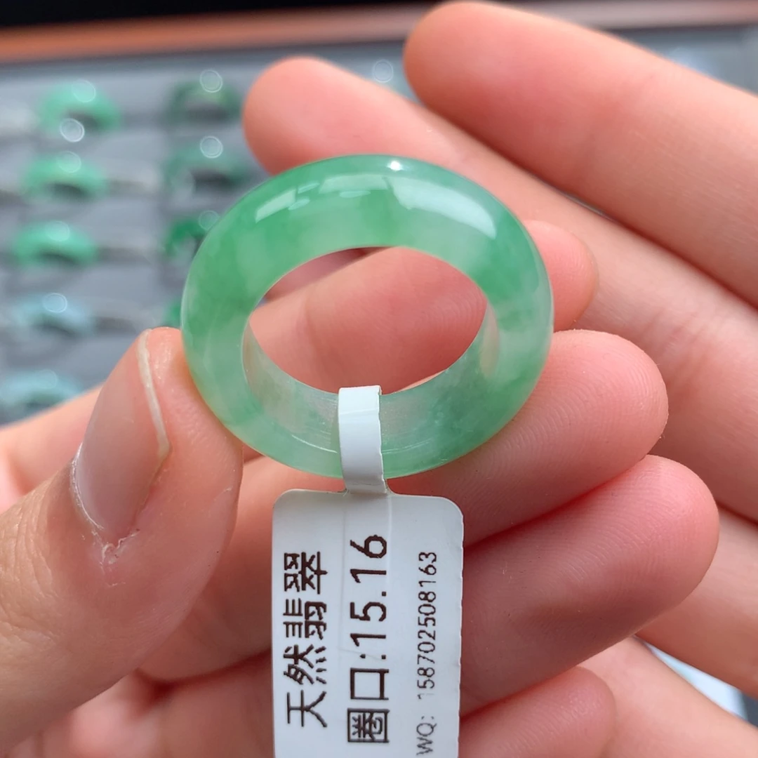 翡翠戒指未镶嵌天然