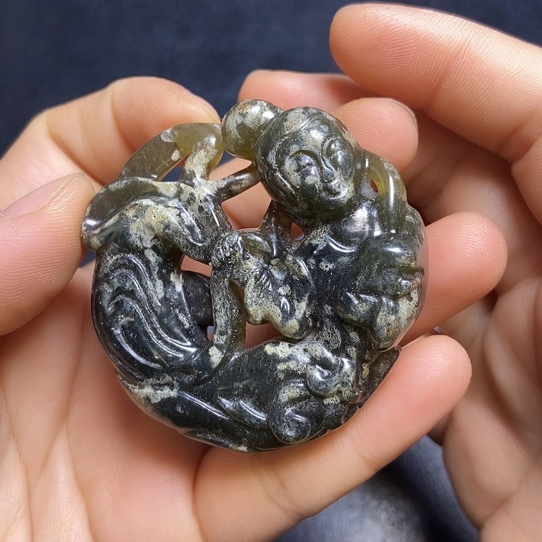 和田玉（糖玉）未镶嵌挂件