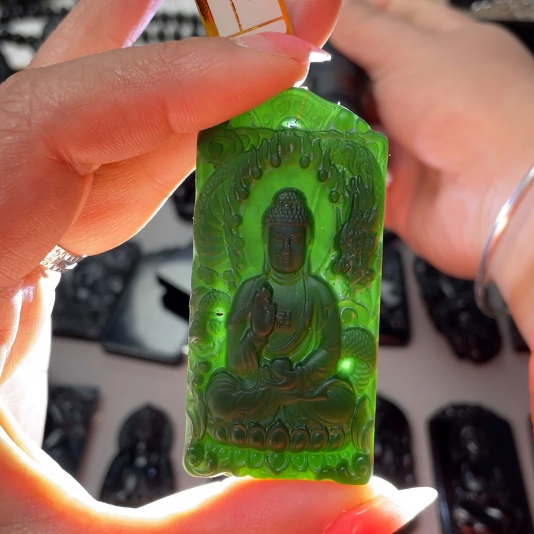 蛇纹石玉未镶嵌吊坠