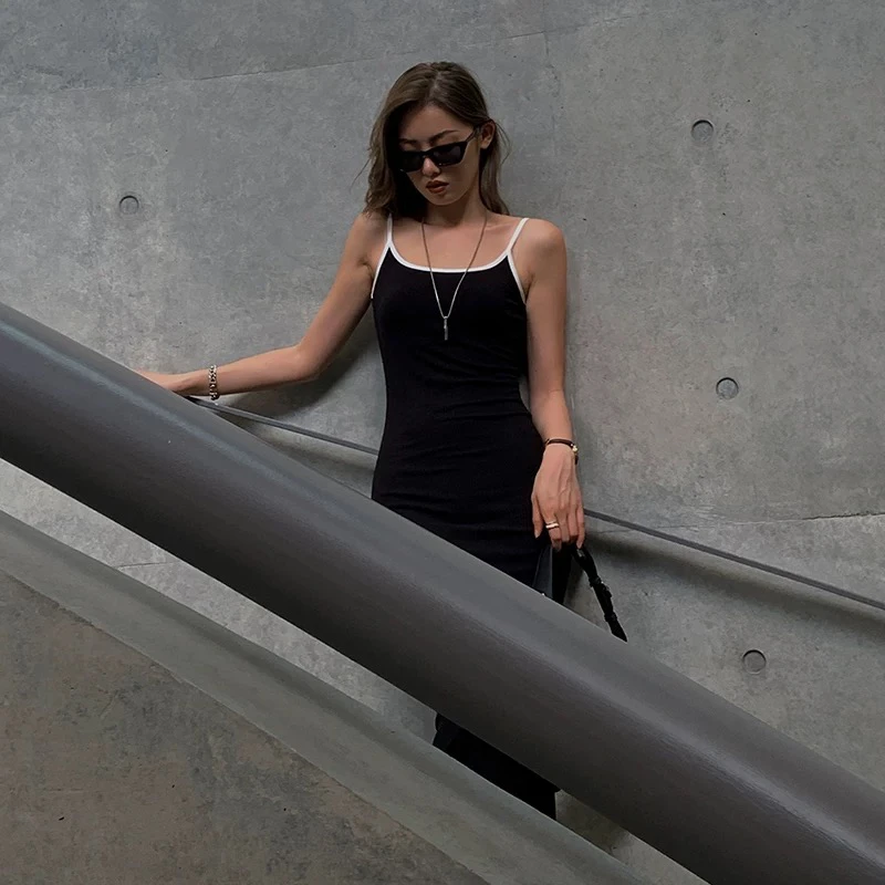 头头女装 针织黑色吊带裙背镂空新款连衣裙#1301