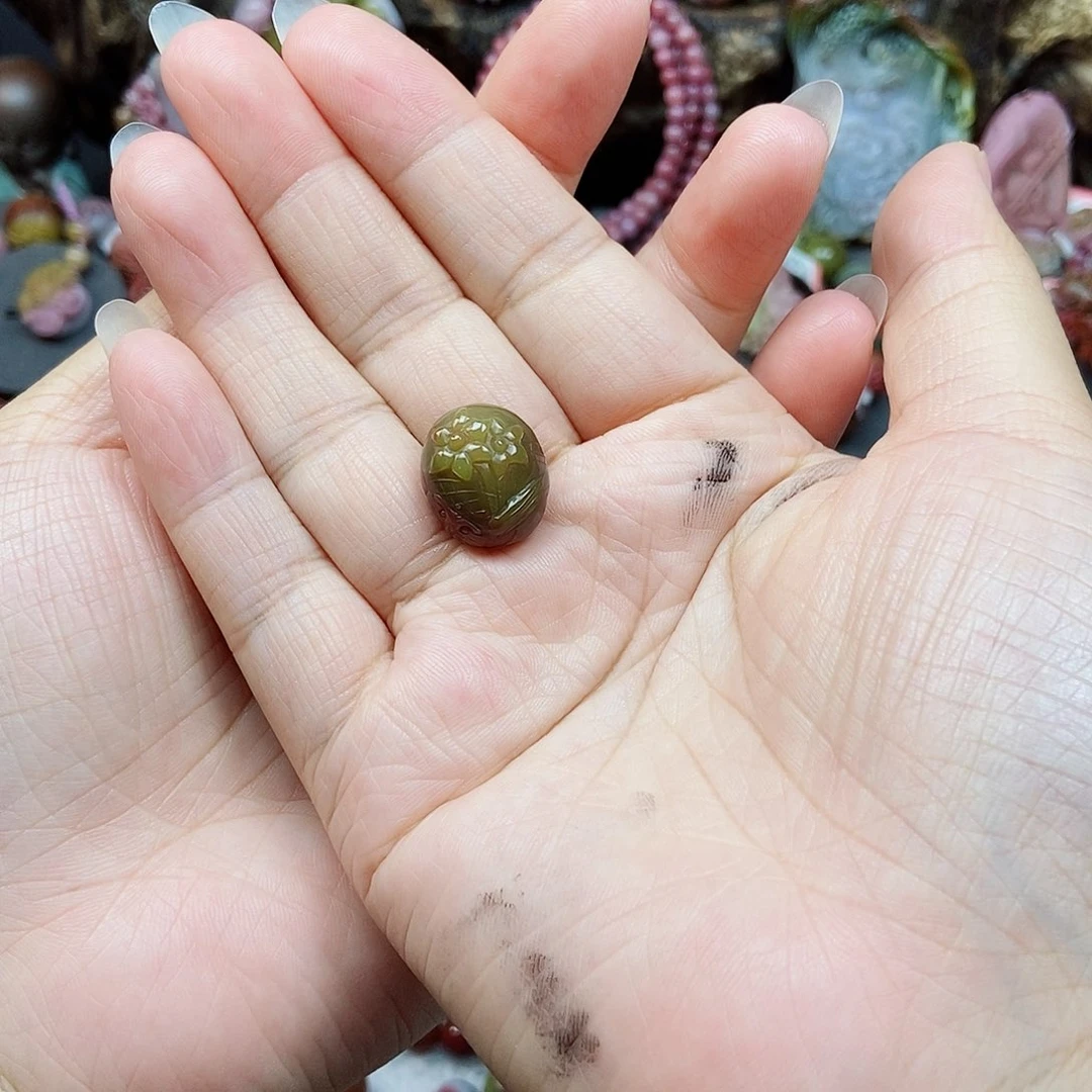 玛瑙/玉髓未镶嵌珠宝半成品