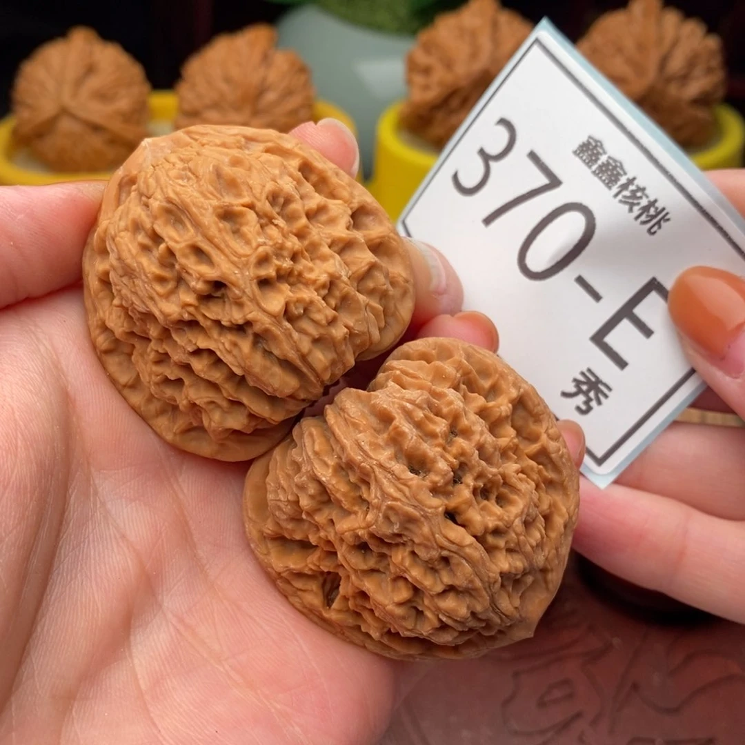 文玩核桃把件南疆42