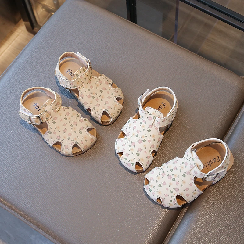 【浅夏】女童小碎花勃肯凉鞋夏季新款软底防滑镂空精致小女孩必备款