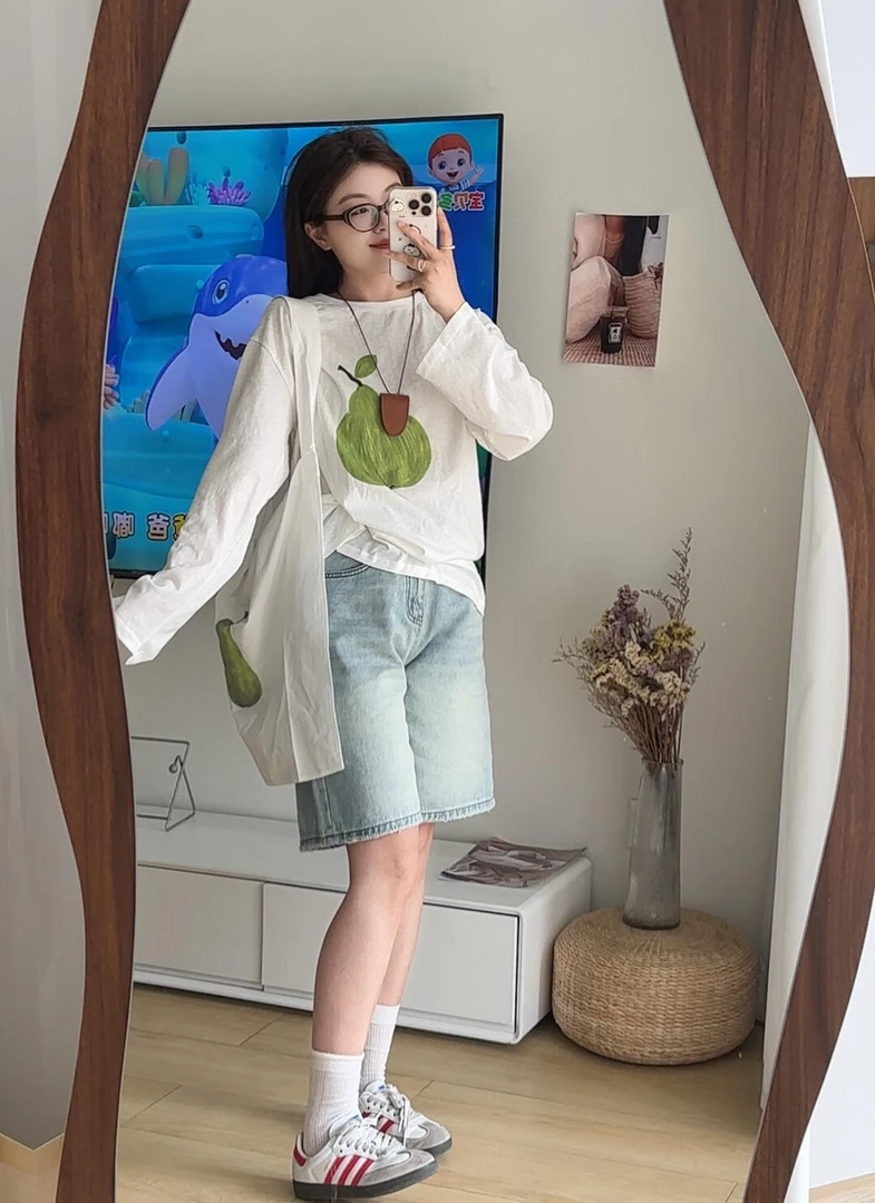 韩chic简约梨子印花圆领长袖T恤女夏季白色设计感显瘦微宽松上衣