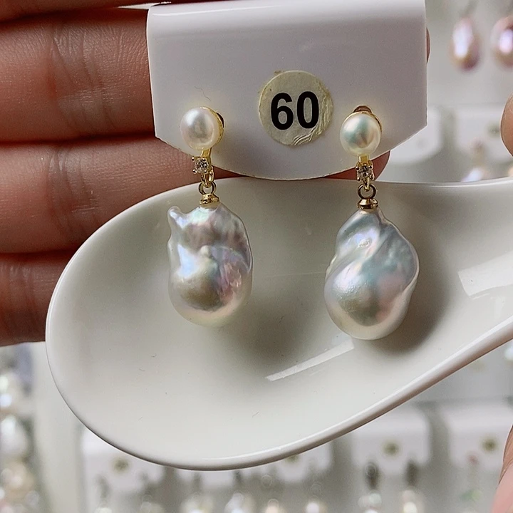 未镶嵌淡水珍珠颈饰