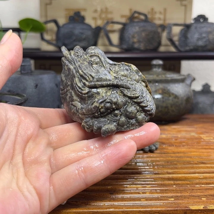 牧***人安化冰碛岩石头茶宠