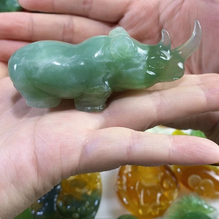 未镶嵌岫玉手把件