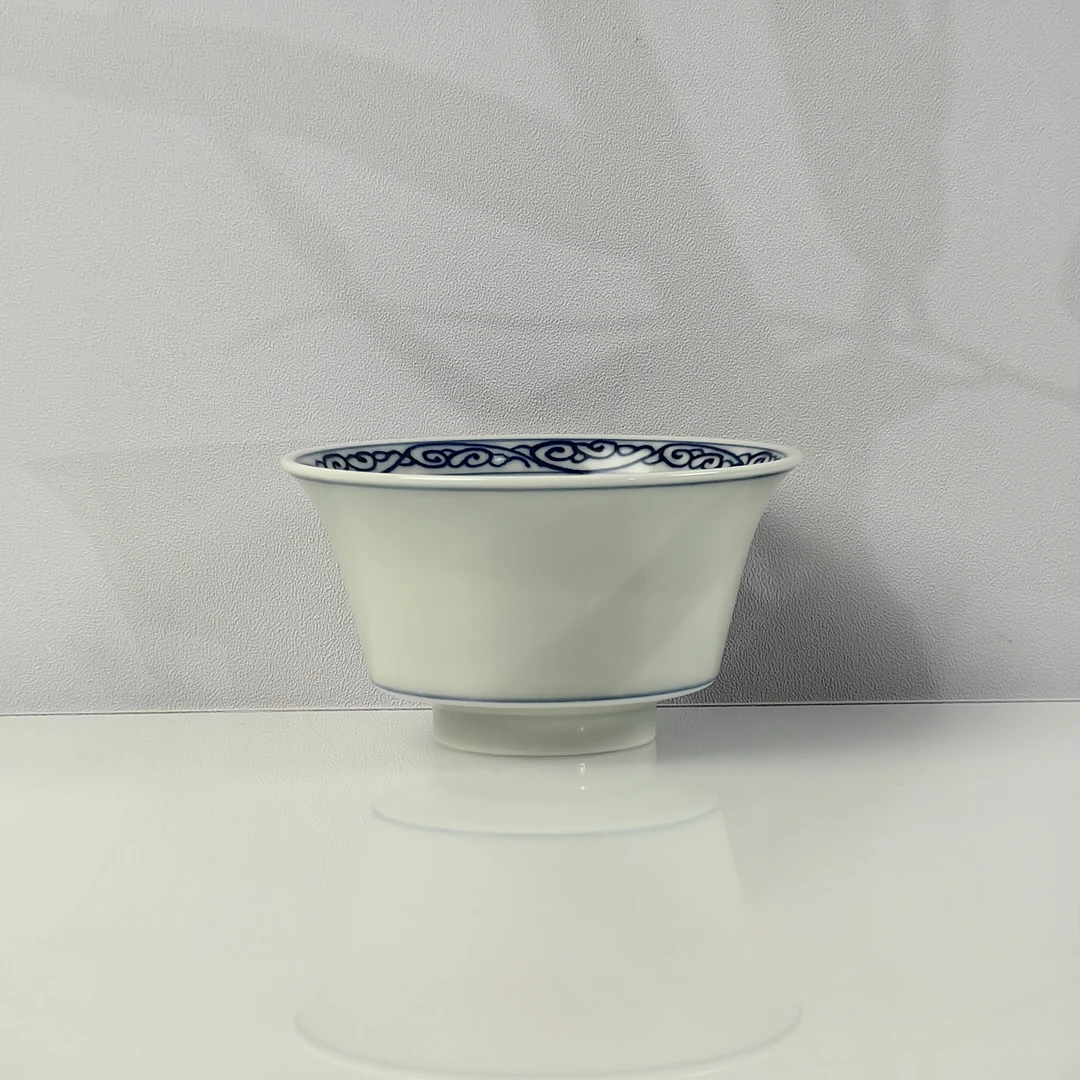 觅纤柴窑 卷草地皮牡丹主人杯-75毫升  MQ312