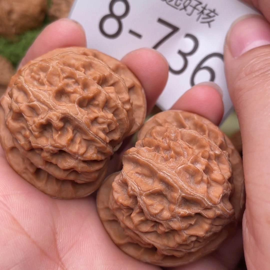 文玩核桃把件爆肉宫灯42