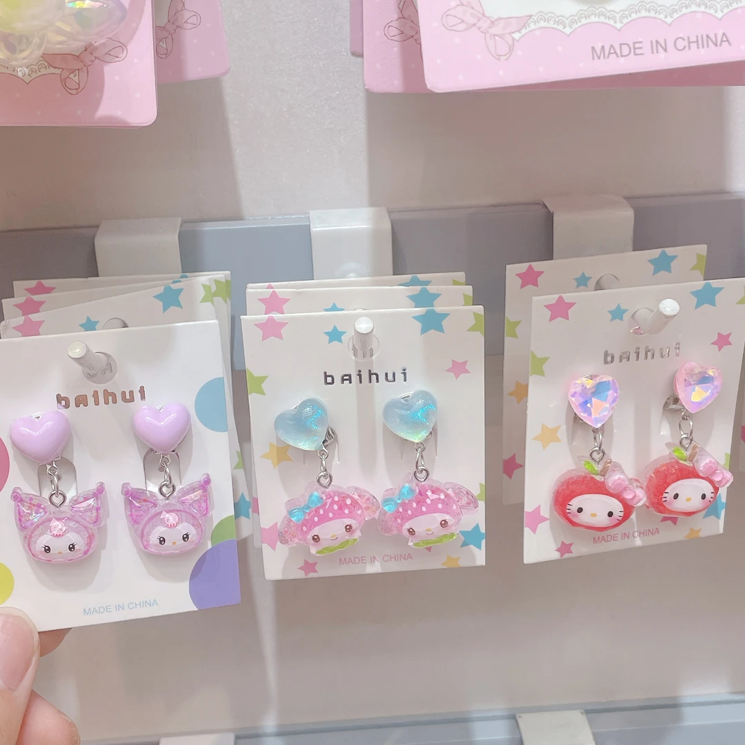 BH-4348【满9.9包邮发货】夜光三丽鸥卡通耳夹