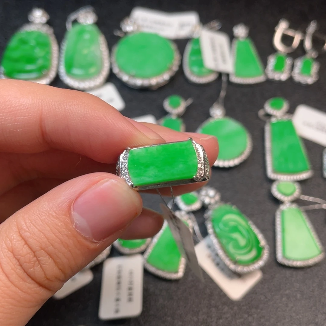 翡翠吊坠(不含链)银S925镶嵌