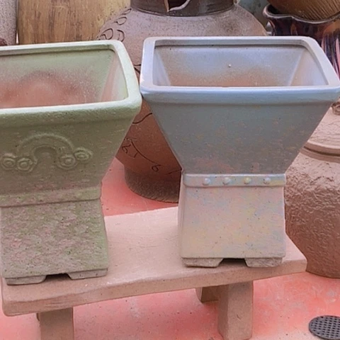 紫砂花盆口16高度18瑕疵