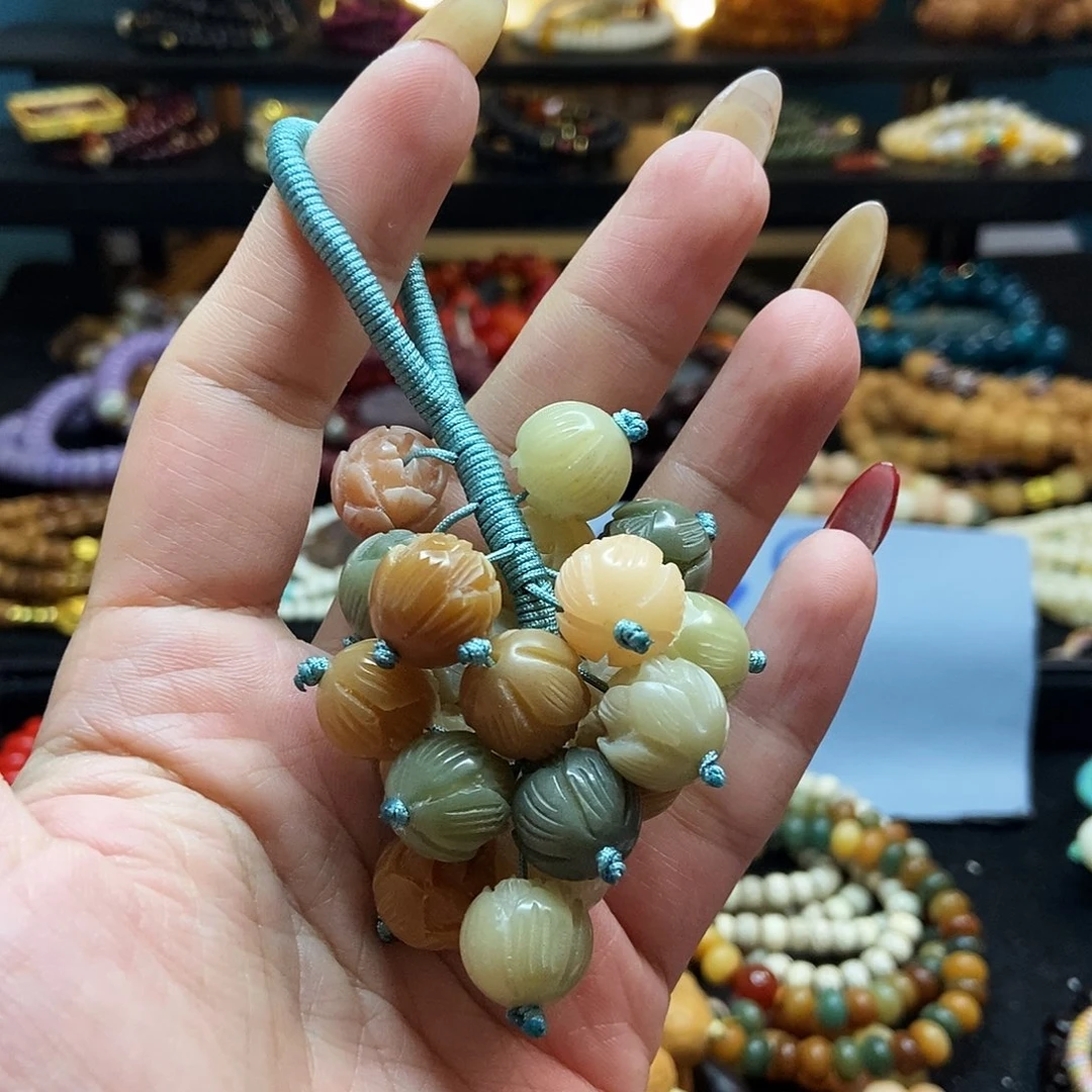 吊坠佛心果菩提果