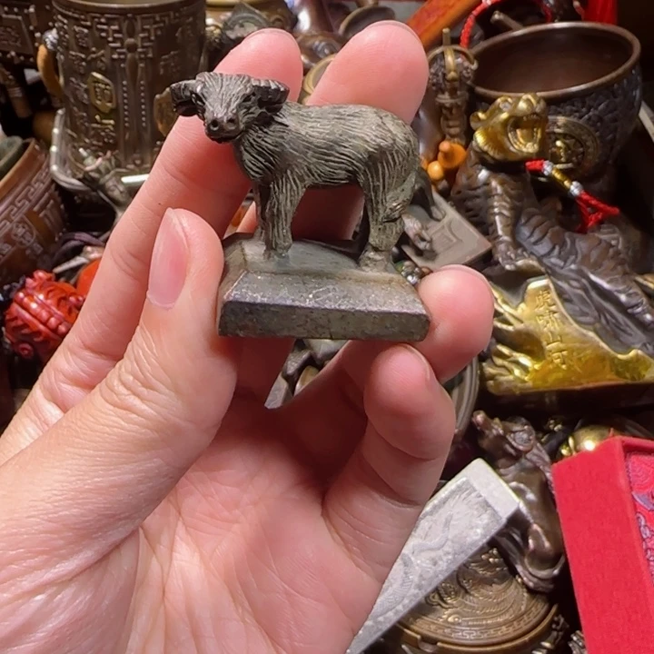 铜器把玩摆件链接