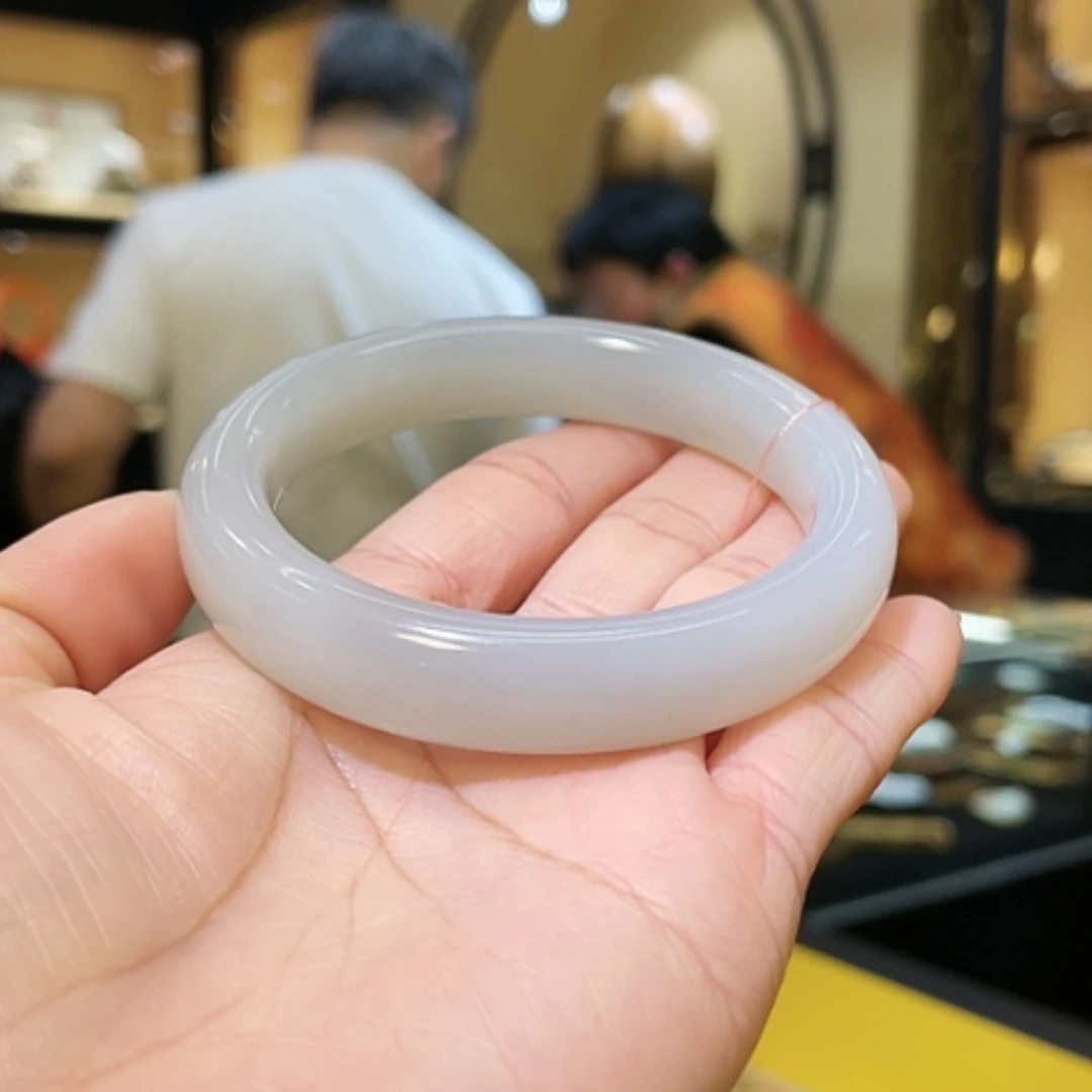 【闪购商品】和田玉手镯未镶嵌56#56.9g